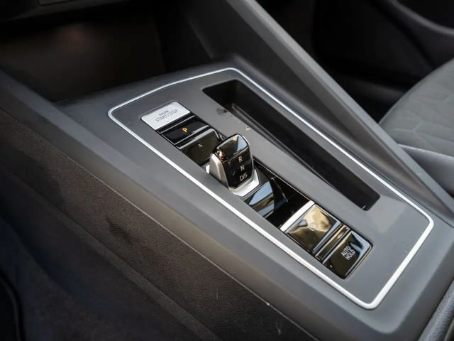 Volkswagen Golf DSG Variant