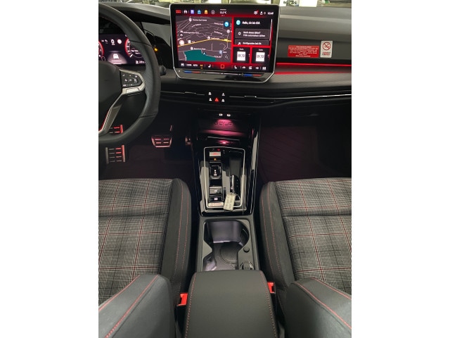 Volkswagen Golf 2.0 TSI DSG GTI