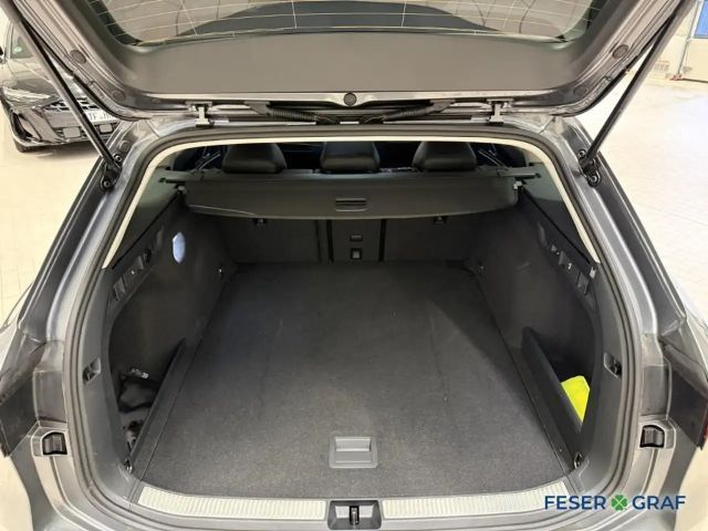 Volkswagen Passat 2.0 TDI Business DSG IQ.Drive