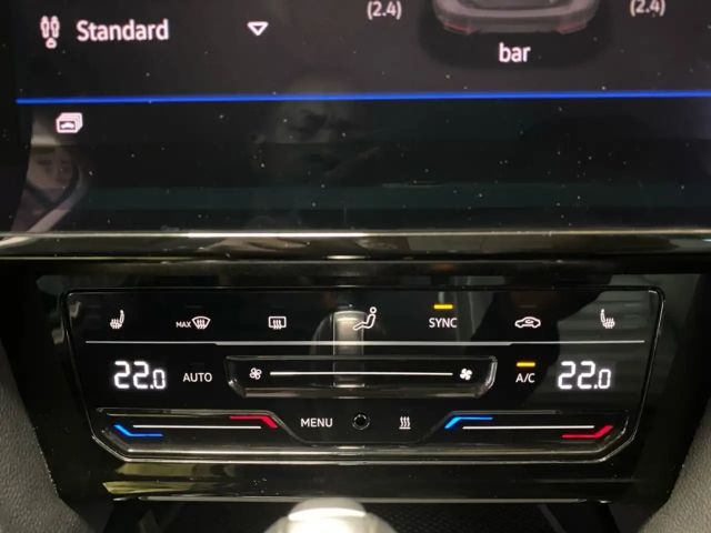 Volkswagen Passat 1.5 TSI Business DSG Variant