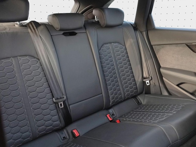 Audi RS4 Avant Quattro