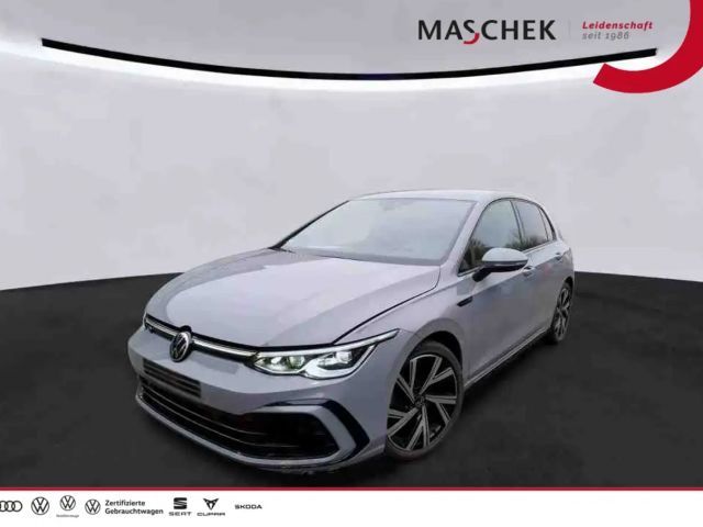 Volkswagen Golf 1.5 eTSI DSG R-Line