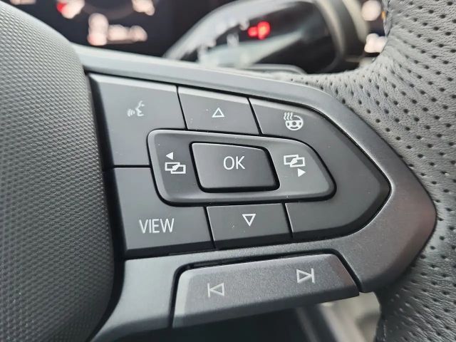 Volkswagen T-Roc IQ.Drive R-Line Style