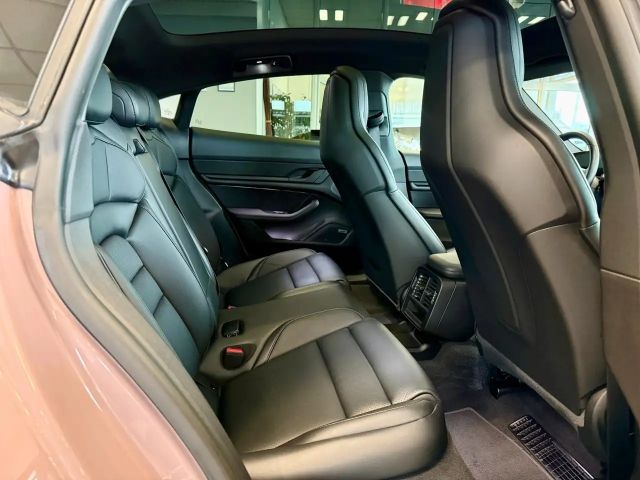 Porsche Taycan Panorama/Keyless/75 JahrePaket/APPROVED