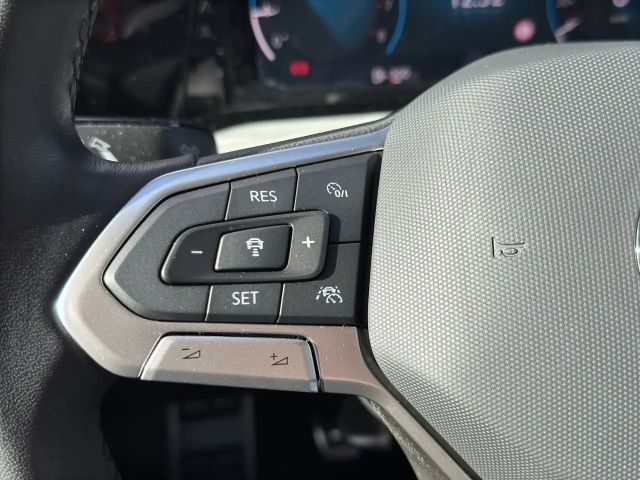 Volkswagen Golf 1.0 TSI Golf VIII Move