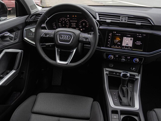 Audi Q3 S-Tronic