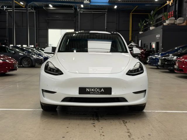 Tesla Model Y AWD Long Range