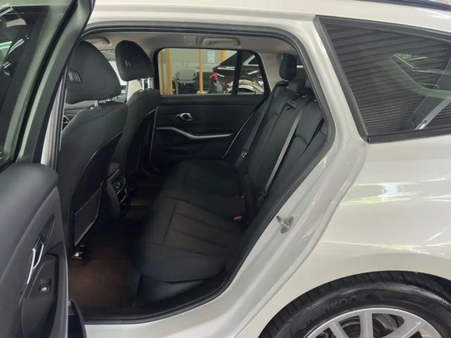 BMW 318 318d Touring