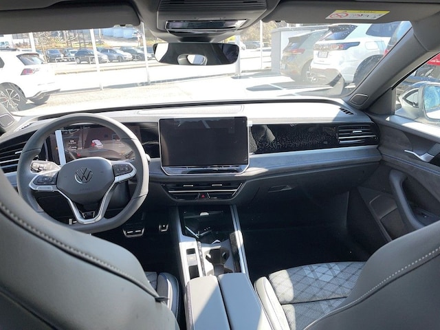 Volkswagen Passat DSG R-Line