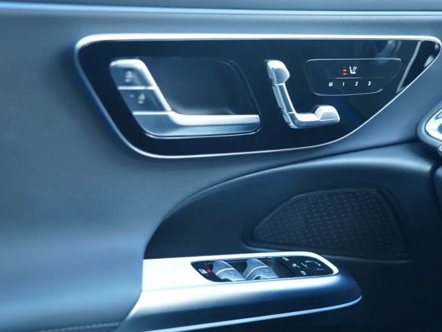 Mercedes-Benz E 200 AMG Line Estate