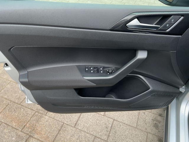 Volkswagen Taigo 1.0 TSI DSG Life