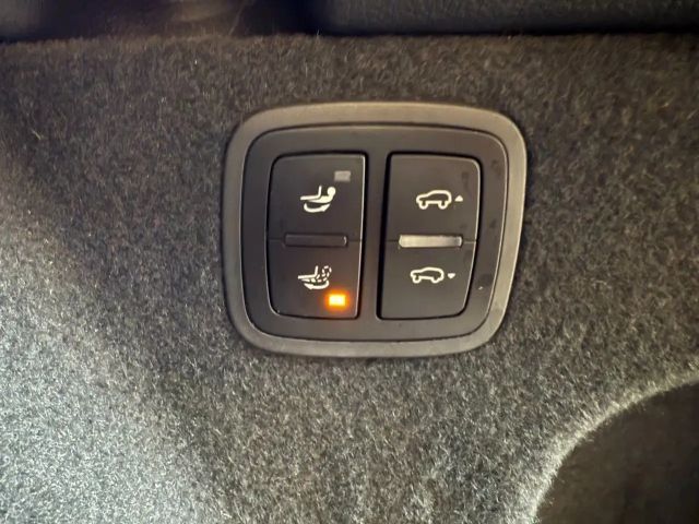 Porsche Macan *PANO*LUFT*AHK*21ZOLL*KAMERA*BOSE*