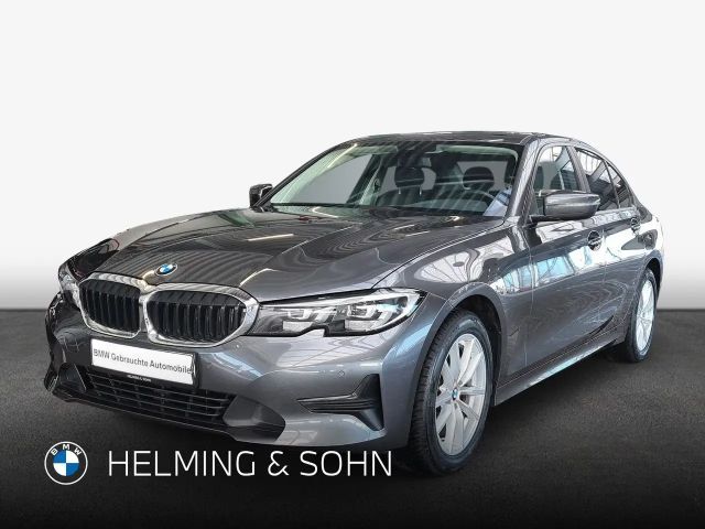 BMW 320 320d Advantage pakket Sedan xDrive