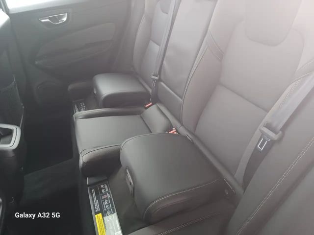 Volvo XC60 B5 AWD°Plus Black Edition°360°Cam°KiSi