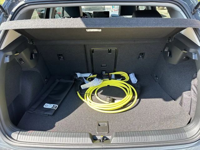 Volkswagen Golf DSG eHybrid