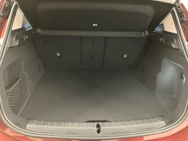 BMW 218 218d Active Tourer Sedan