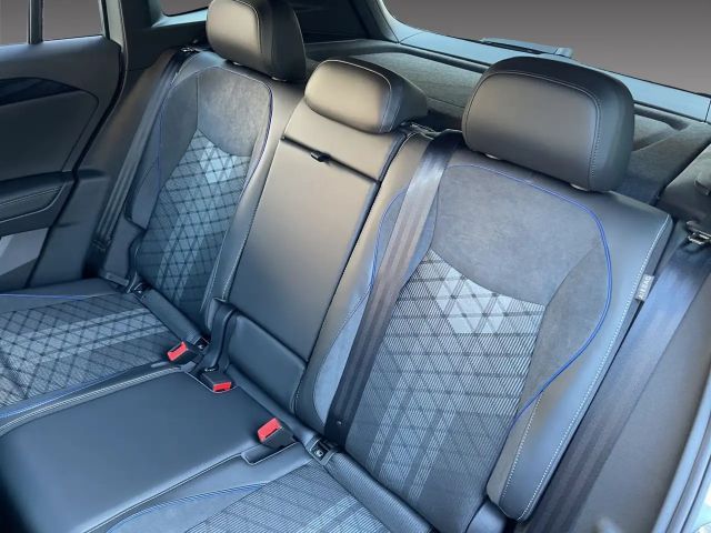 Volkswagen Tiguan 2.0 TDI DSG R-Line Style