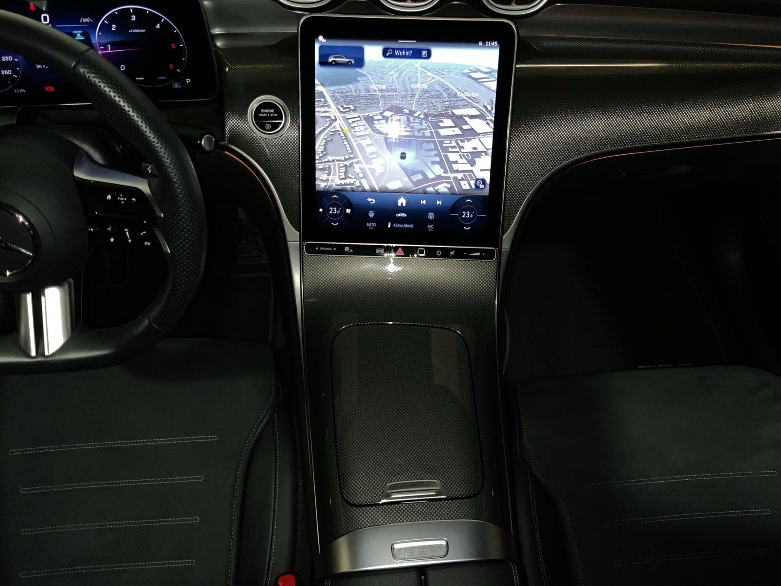 Mercedes-Benz GLC 300 4MATIC AMG Line GLC 300 d