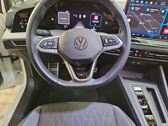 Volkswagen Golf 1.5 eTSI DSG Golf VIII Variant