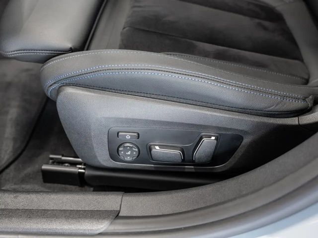 BMW 320 320i M-Sport Touring