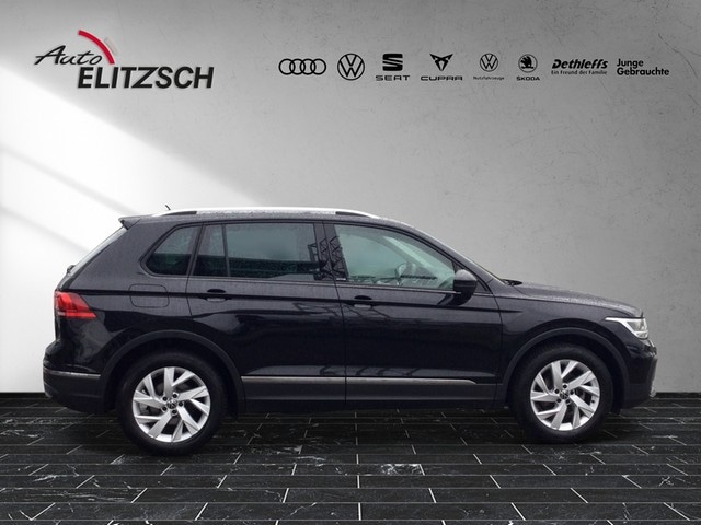 Volkswagen Tiguan Tiguan Active LED Navi ACC RFK SH LM