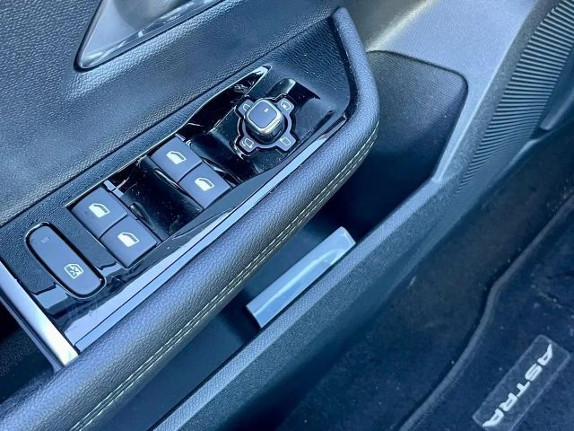 Opel Astra GS-Line Grand Sport