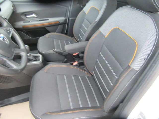 Dacia Sandero Comfort Stepway TCe 90