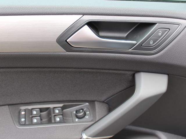 Volkswagen Touran 1.5 TSI DSG