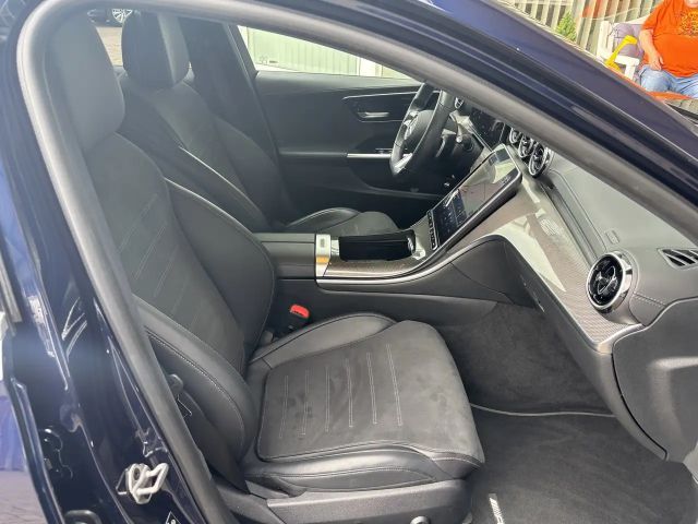 Mercedes-Benz C 300 AMG Line C 300 d Estate