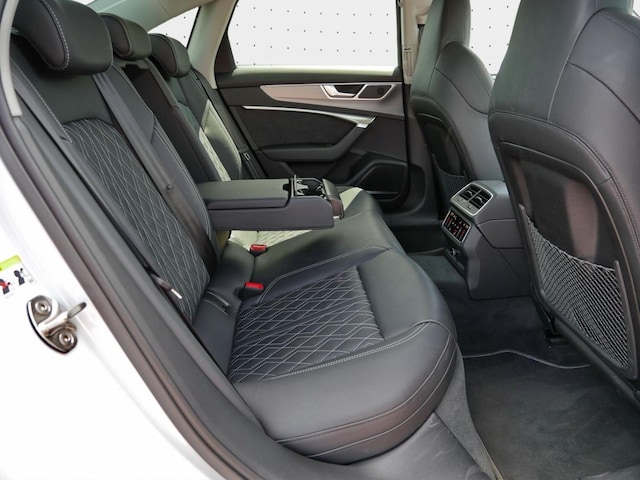 Audi S6 Quattro Sedan