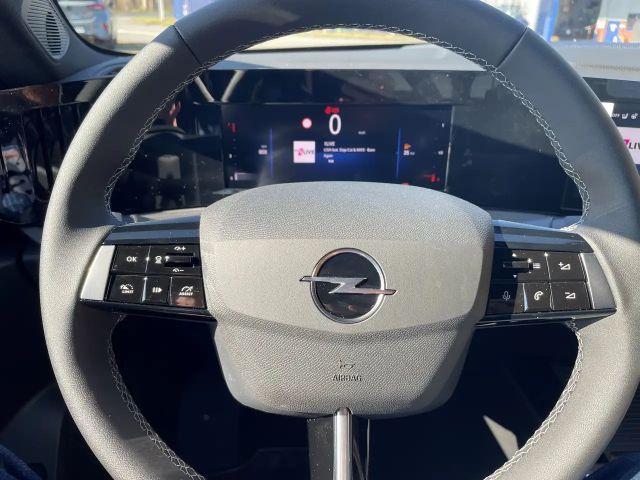 Opel Astra Enjoy Sports Tourer