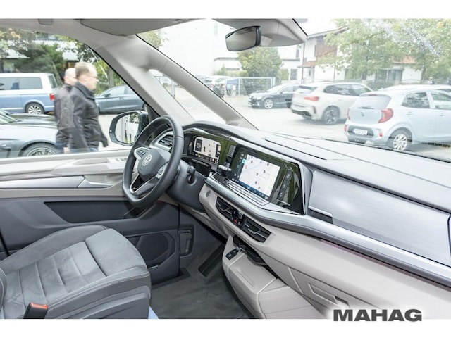 Volkswagen Multivan Style