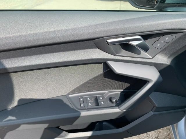 Audi A3 30 TFSI Sedan Sportback