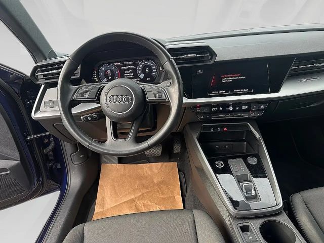 Audi A3 30 TDI S-Tronic Sedan