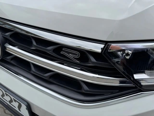 Volkswagen T-Roc 1.5 TSI DSG R-Line