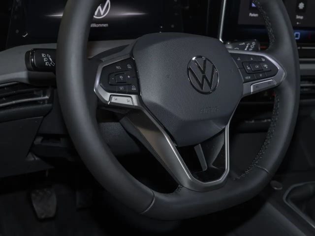 Volkswagen Golf 1.5 TSI Life Variant