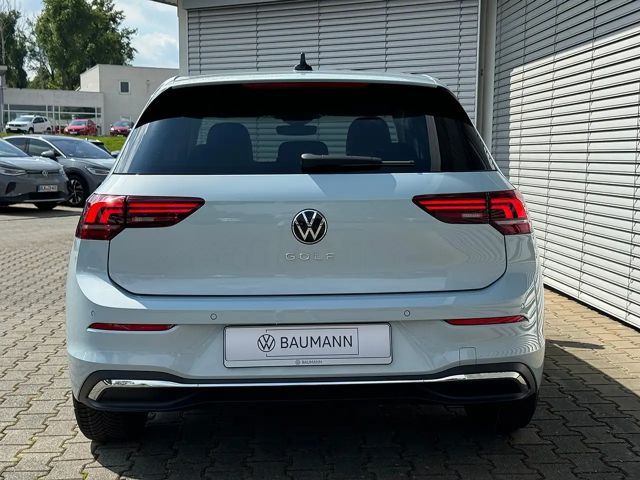 Volkswagen Golf 1.5 TSI Golf VIII