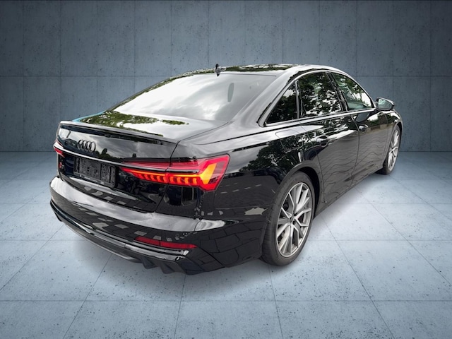 Audi S6 Quattro Sedan