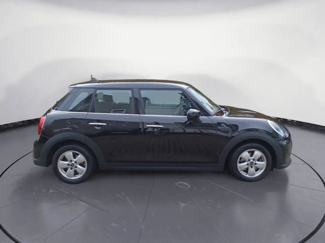 MINI Cooper Essential Trim *Navi*DAB*LHZ*SHZ*DAB*PDC*