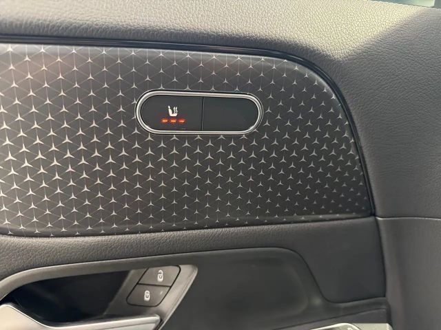 Mercedes-Benz GLA 200 *AHK*Totwinkel*Kamera*LED*Winterpaket