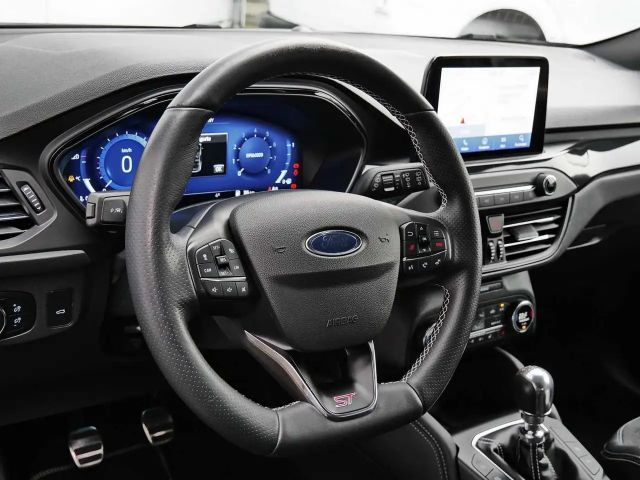 Ford Focus ST Line Wagon