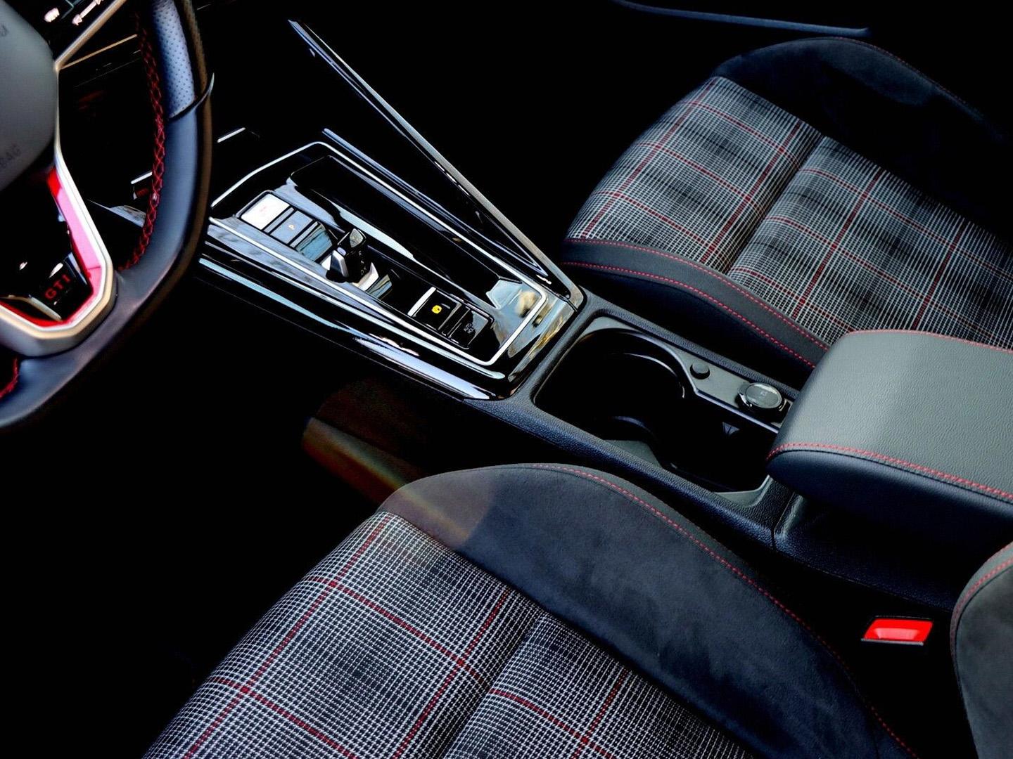 Volkswagen Golf 2.0 TSI DSG GTI Golf VIII