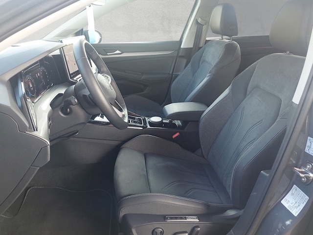 Volkswagen Golf 1.5 eTSI Style Variant