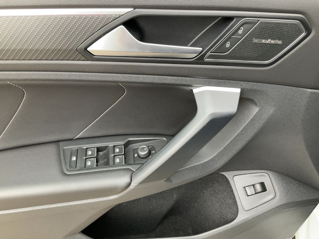 Volkswagen Tiguan 2.0 TSI DSG R-Line