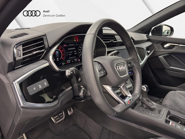 Audi RS Q3 Quattro S-Tronic