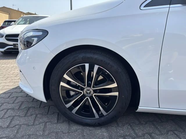 Mercedes-Benz B 180 Progressive