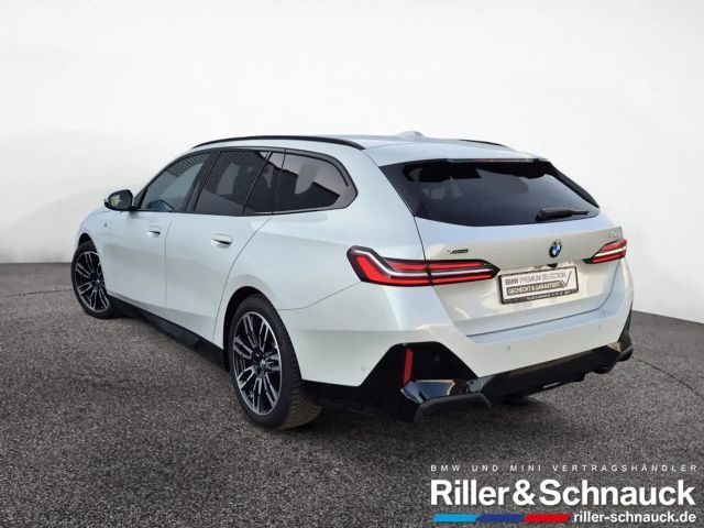 BMW 540 540d M-Sport Touring xDrive