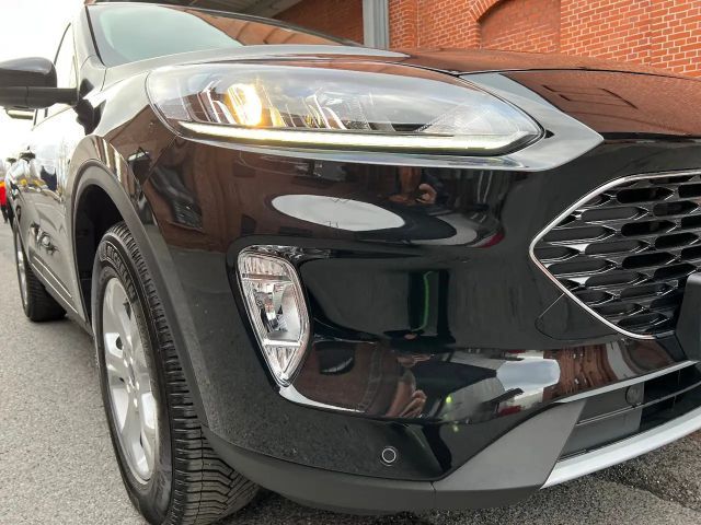 Ford Kuga Cool & Connect
