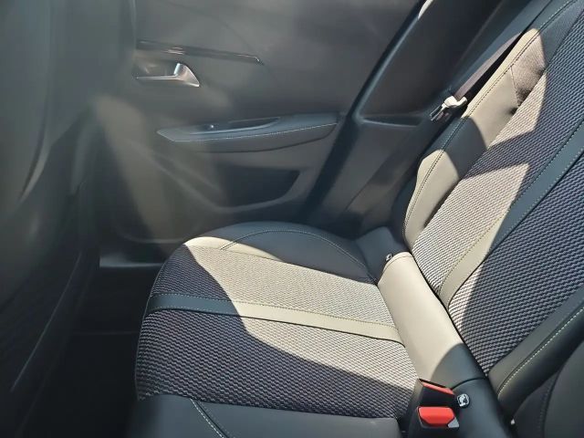 Peugeot 208 GT-Line Hybrid