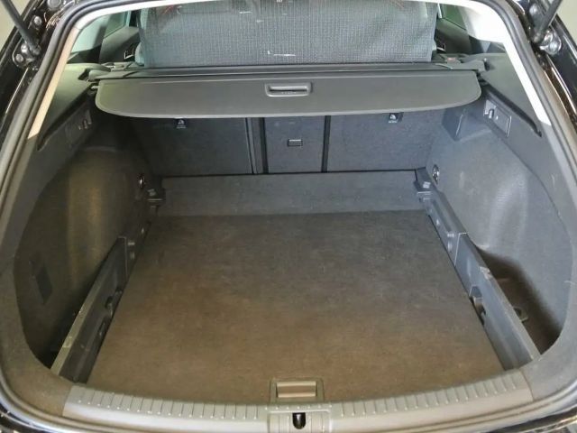 Seat Leon 1.5 eTSI DSG FR-lijn Sportstourer